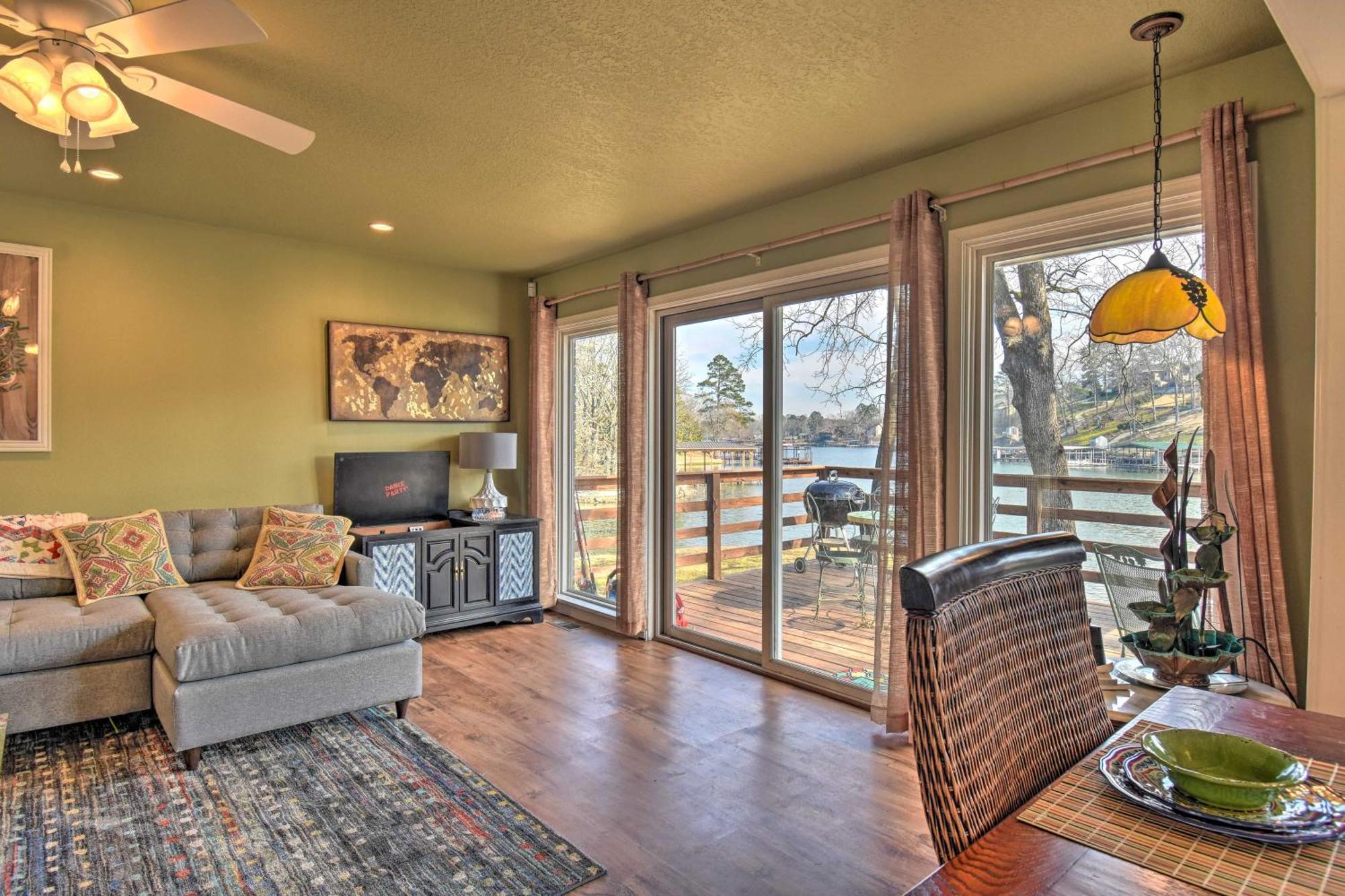 Lakefront Hot Springs Home With Updated Deck And Dock! Eksteriør bilde